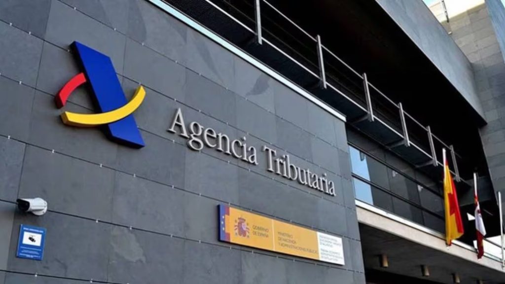 HACIENDA ESPAÑOLA BLINDA A REPSOL A COSTA DE LOS ESPAÑOLES